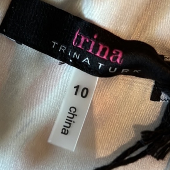 104. Trina Turk Mao Printed Dress in Purple - Picture 13 of 15